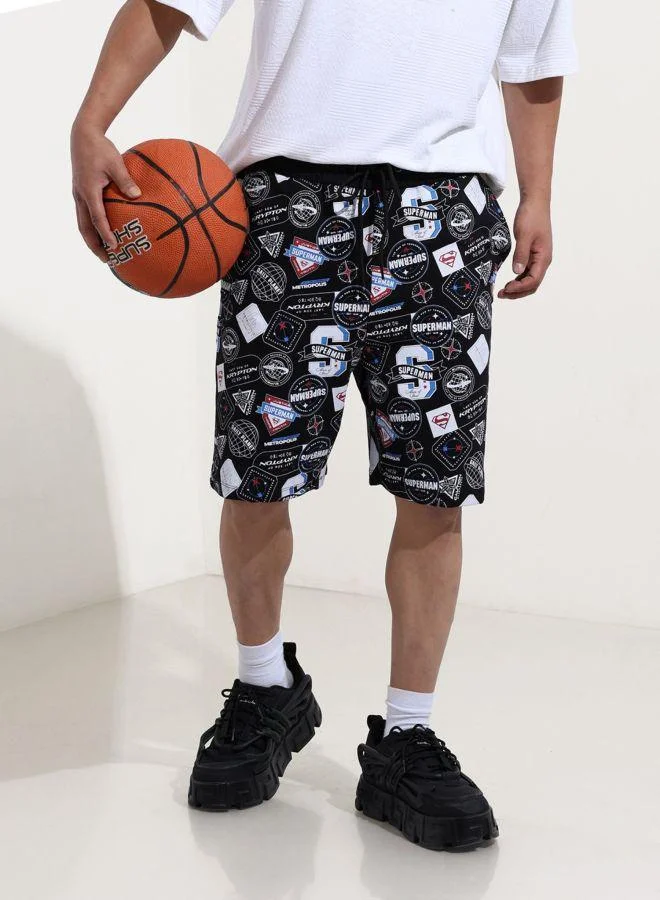 ذا انديان كراج كو Men Oversized Fit Superman Printed Side Pocket Mid-Rise Shorts